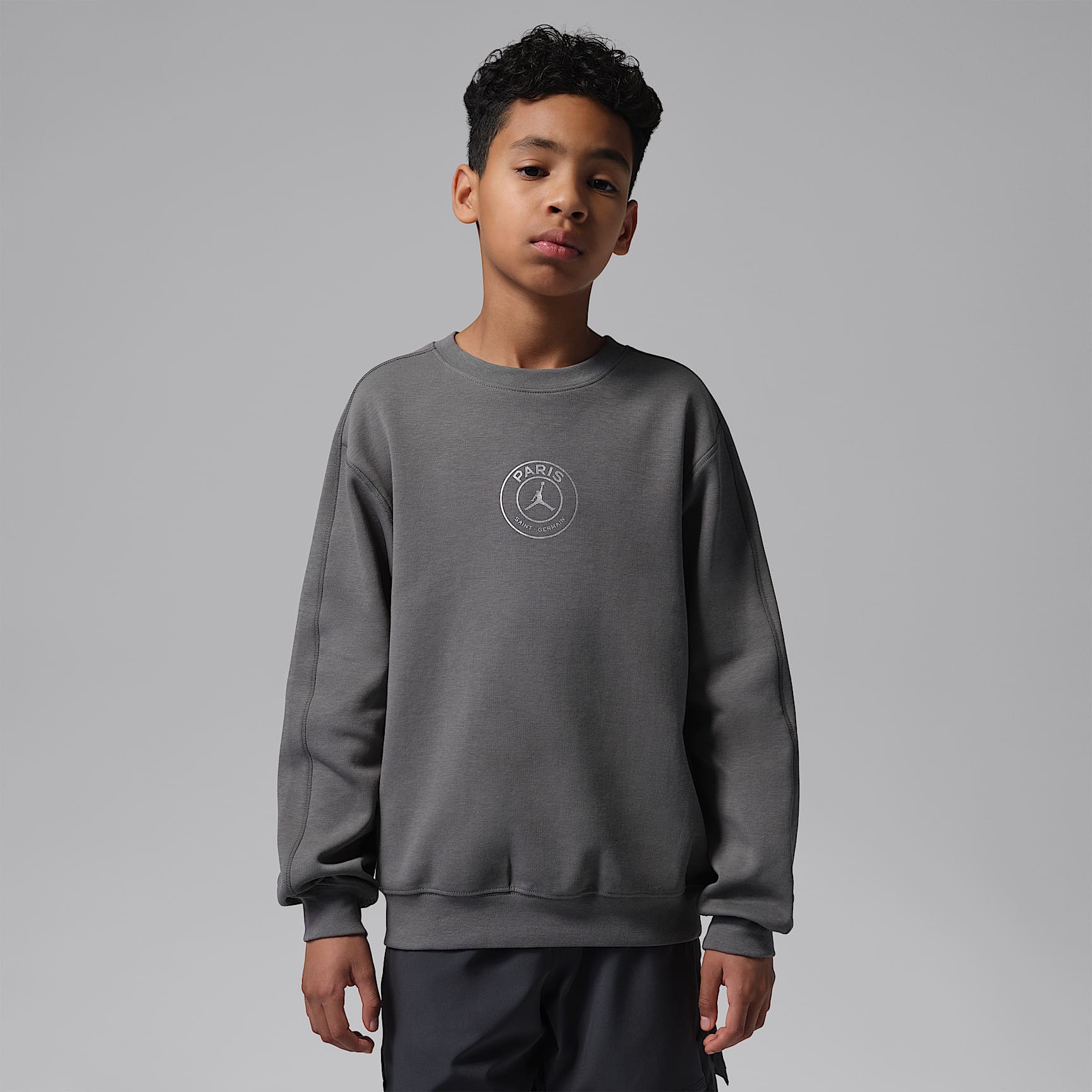 【新品】ジュニア　PSG パリサンジェルマン　フリースプルオーバー　セットアップ NIKE公式】ジョーダン パリ サンジェルマン (PSG) ジュニアフープ
